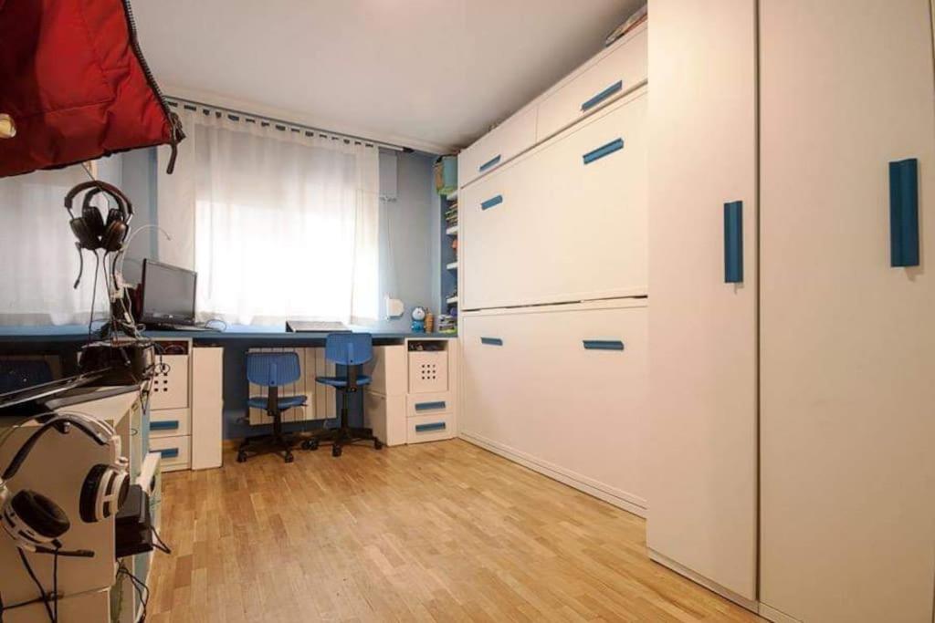Apartamento + Parking En El Centro De Cartagena Esterno foto